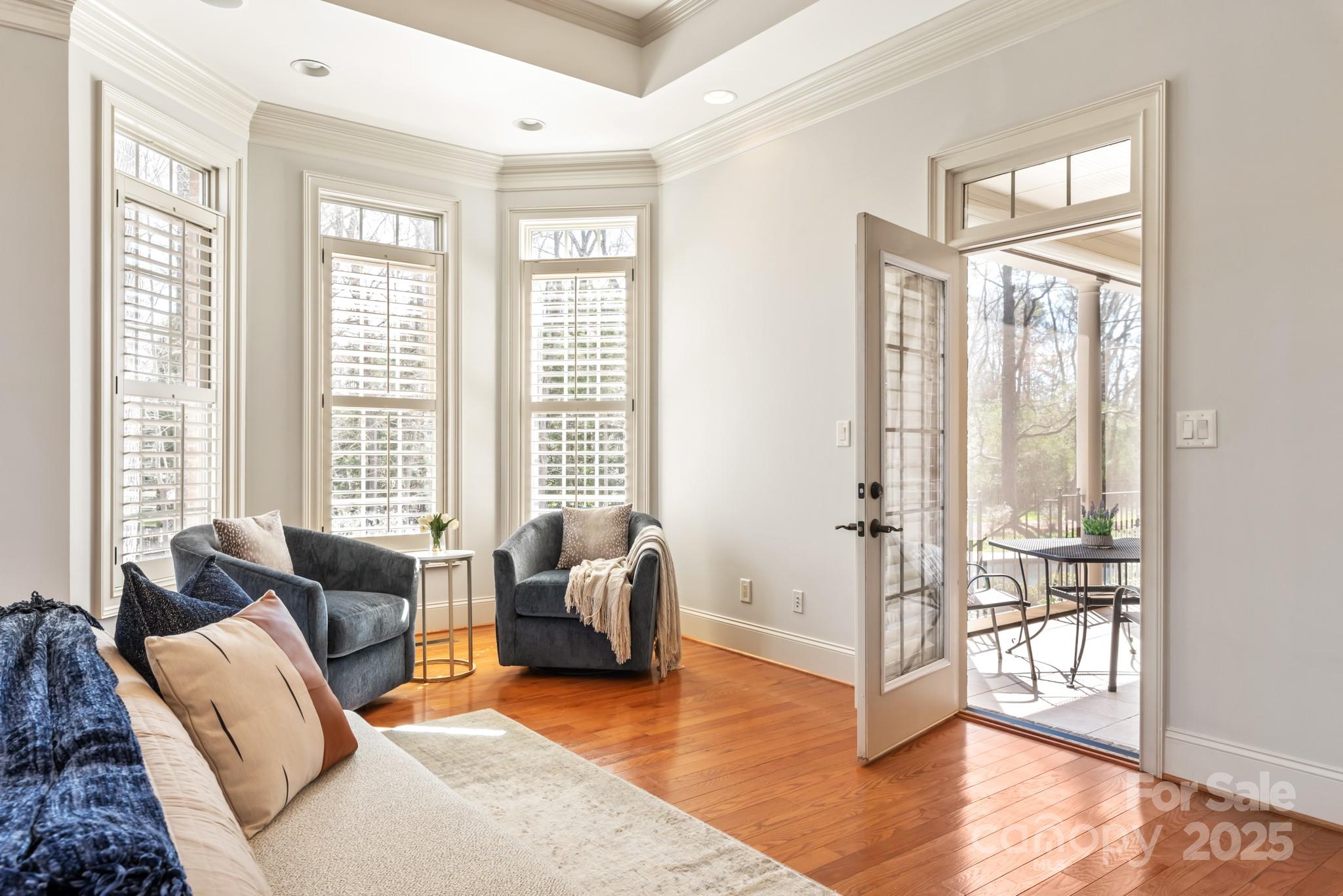 Chatelaine - Residential