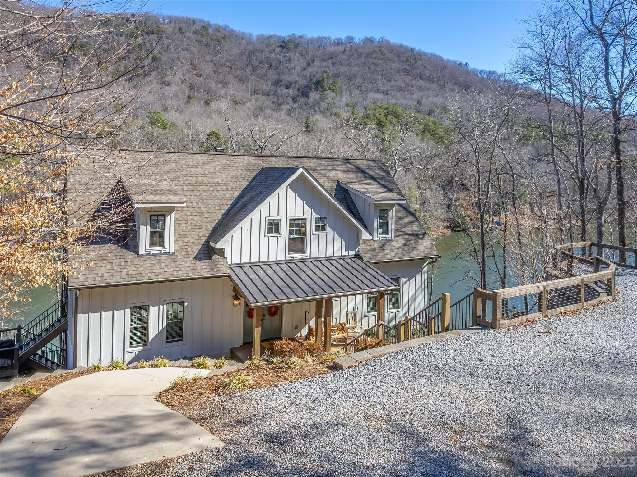 Rumbling Bald on Lake Lure - Residential