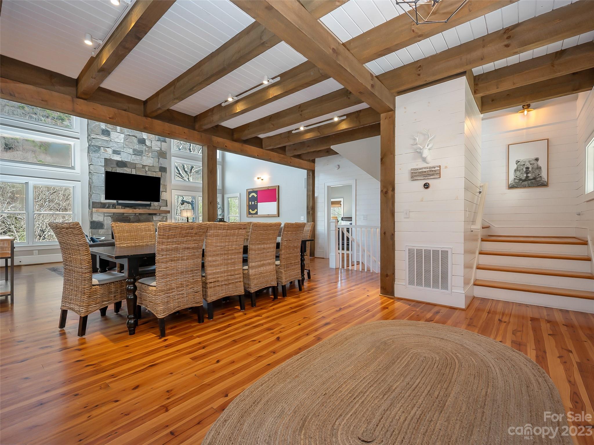 Rumbling Bald on Lake Lure - Residential