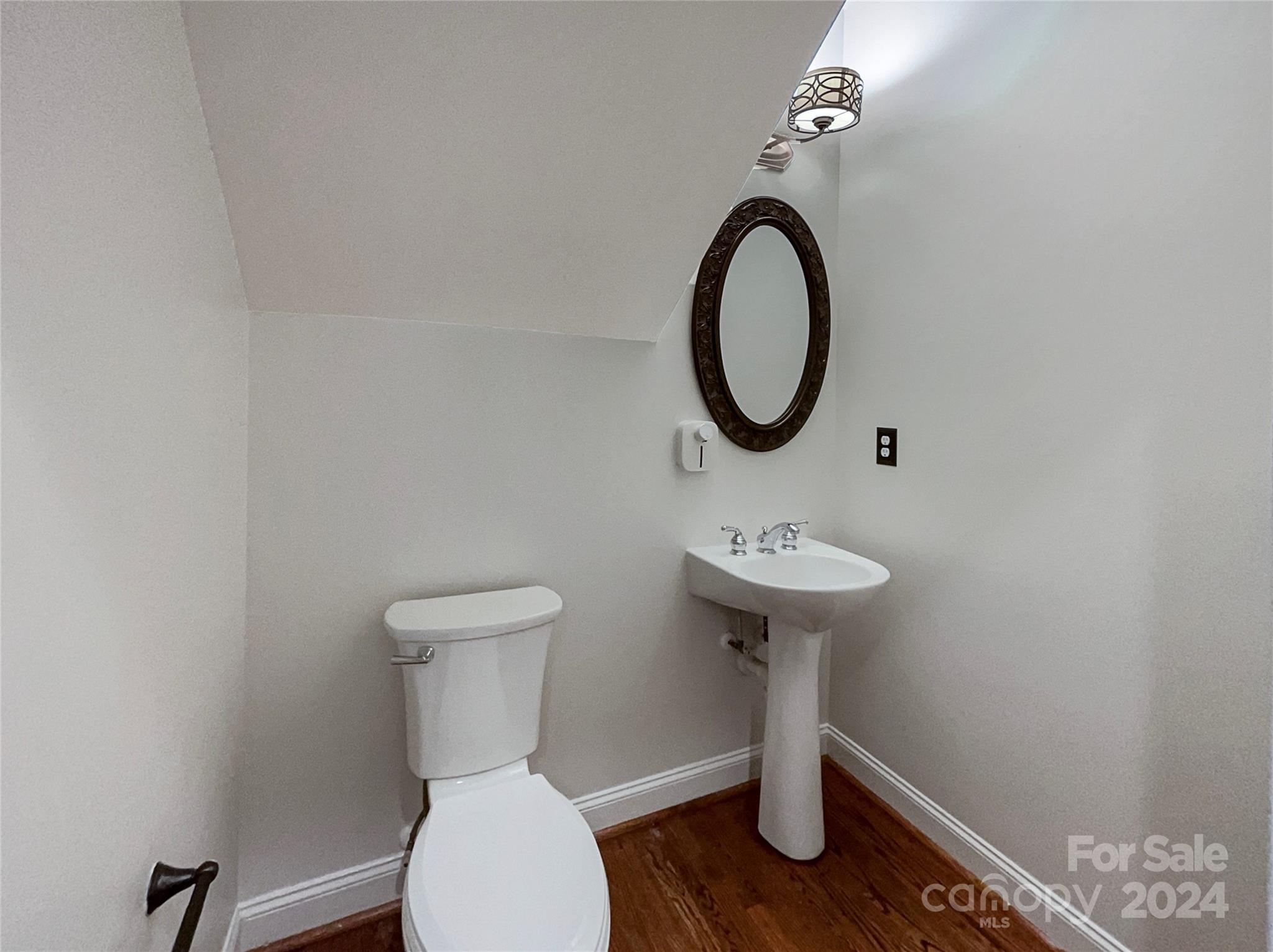 Sutton Place - Residential