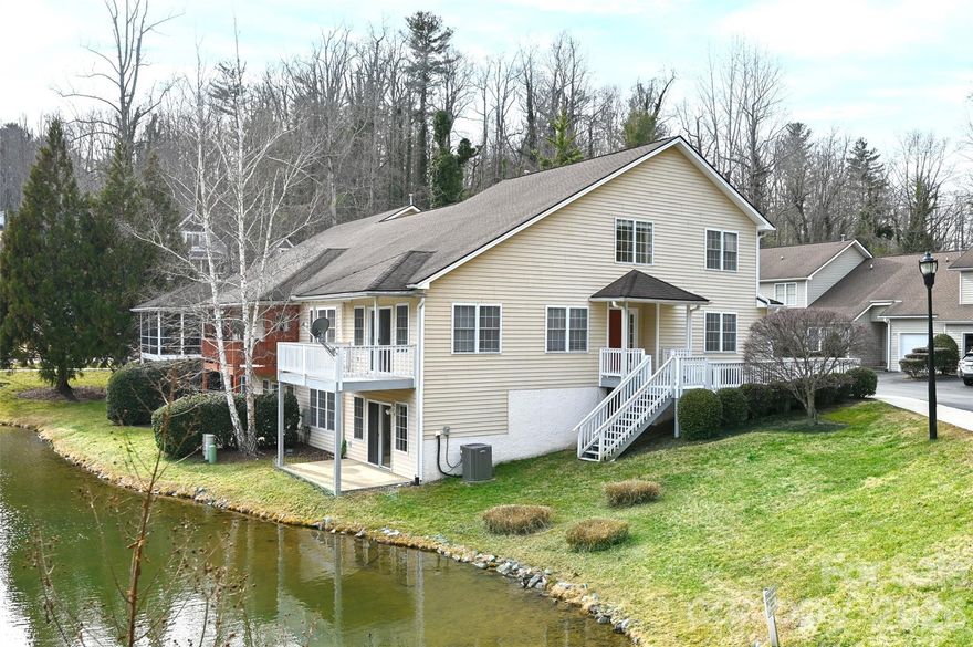This rare end-unit townhome in Hamiltons Landing features a 4-bedroom, 3.5-bathroom, 2 car garage and designed for family living and entertaining.
It is highlighted by its premium views of the lake and an incredible location close to Historic downtown Hendersonville. Walking distance to and views of the Ecusta Trail.
Open floorplan with cathedral ceilings and a Primary Bedroom suite featuring a walk-in closet.
Upper Level: Two additional bedrooms, a full bathroom, and a loft space suitable for an office or crafts.
Lower Level: A fully finished guest suite including a family room, bedroom, bathroom, kitchenette, and ample storage. This home is truly a must see.