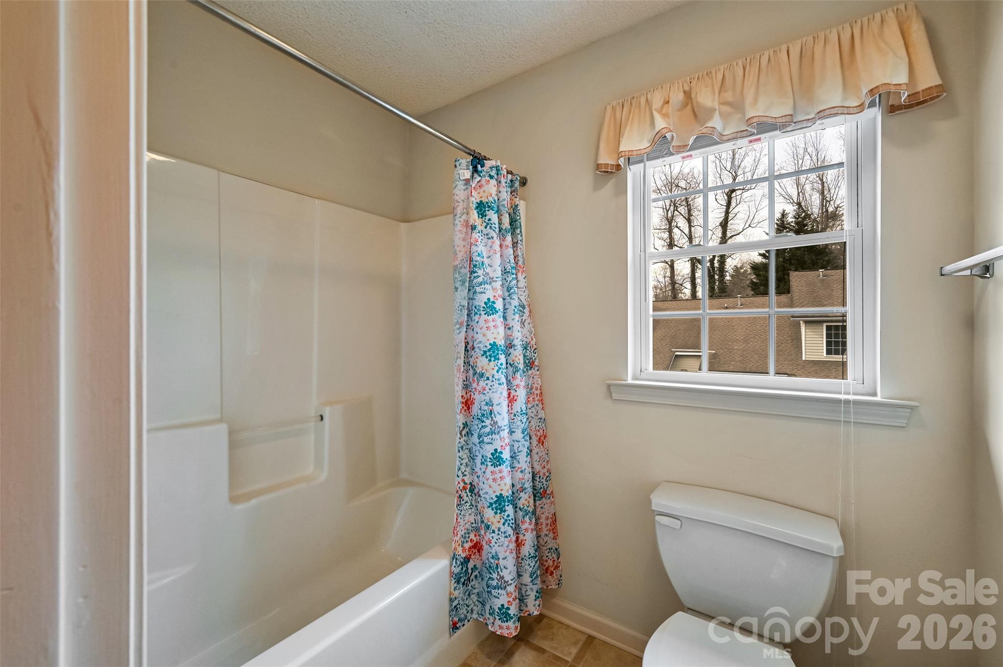 Hamiltons Landing - Residential