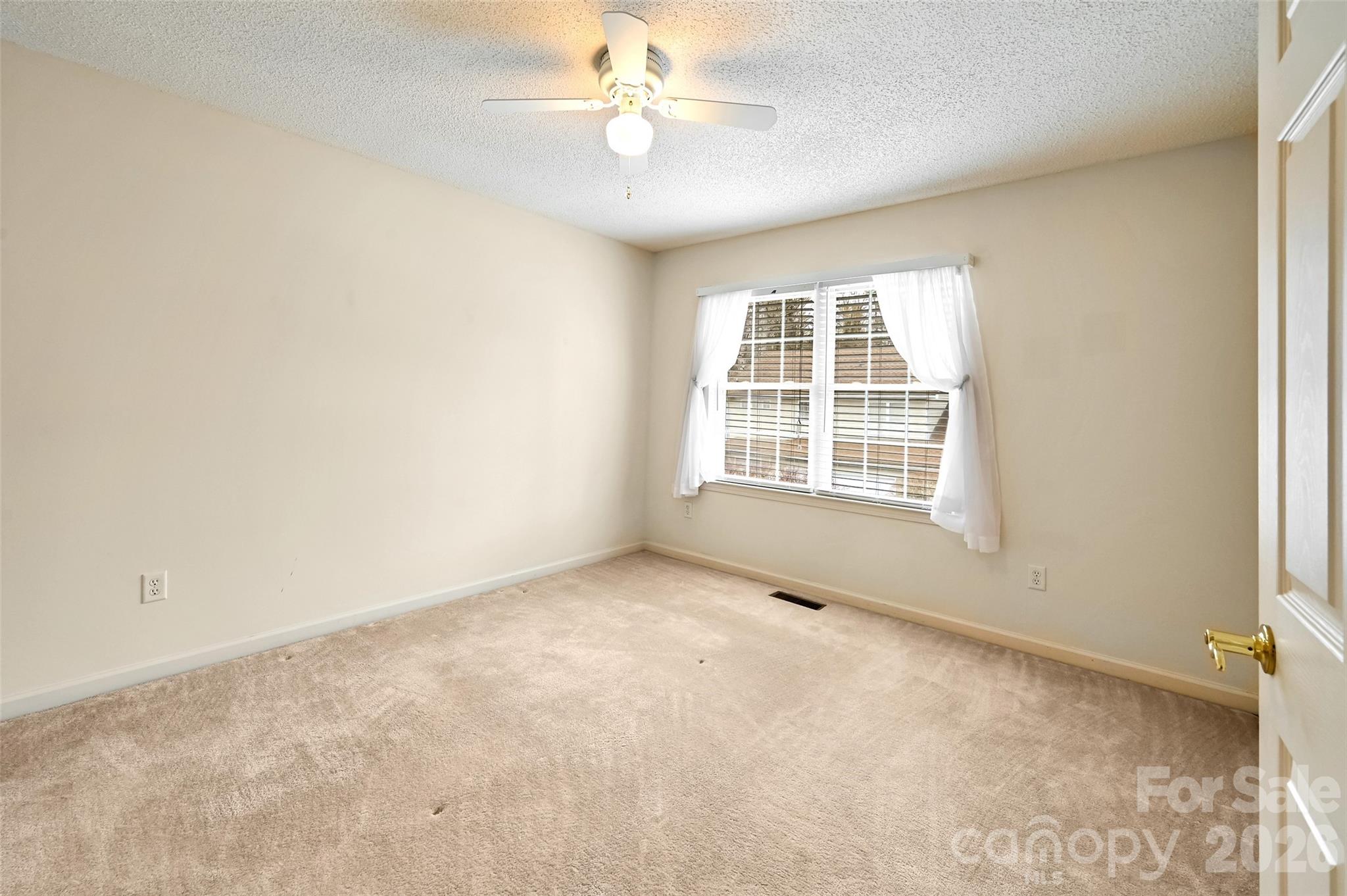 Hamiltons Landing - Residential