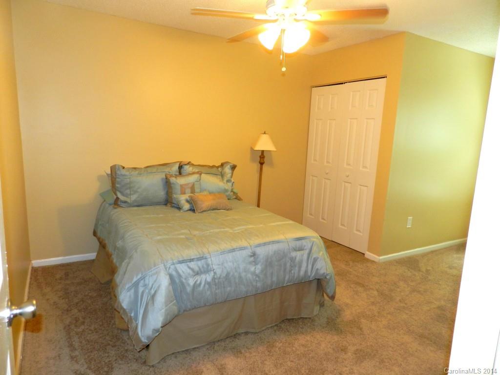 Hunters Chase - Residential