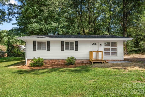 Photo of 4821 Northaven Drive, Charlotte, NC 28206 (MLS # 4426183)