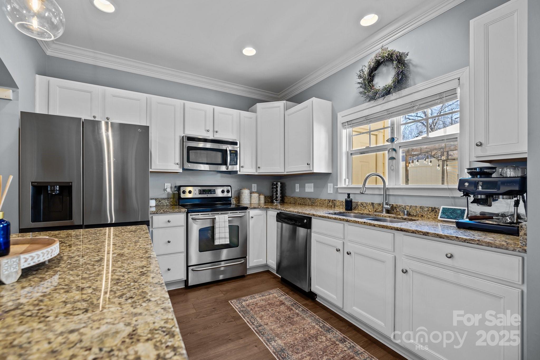 Avondale Square - Residential