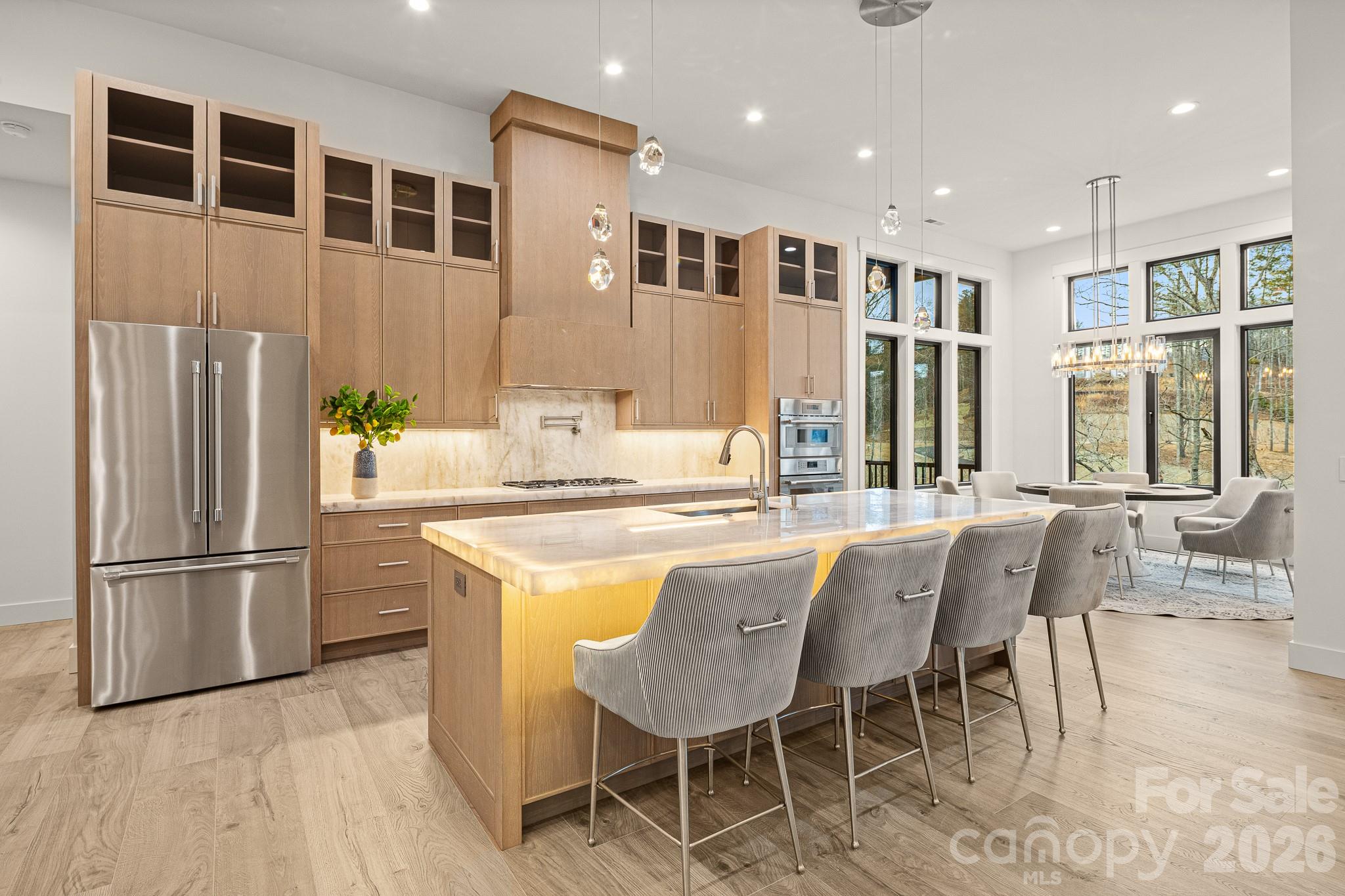 Horse Shoe Cove - Residential