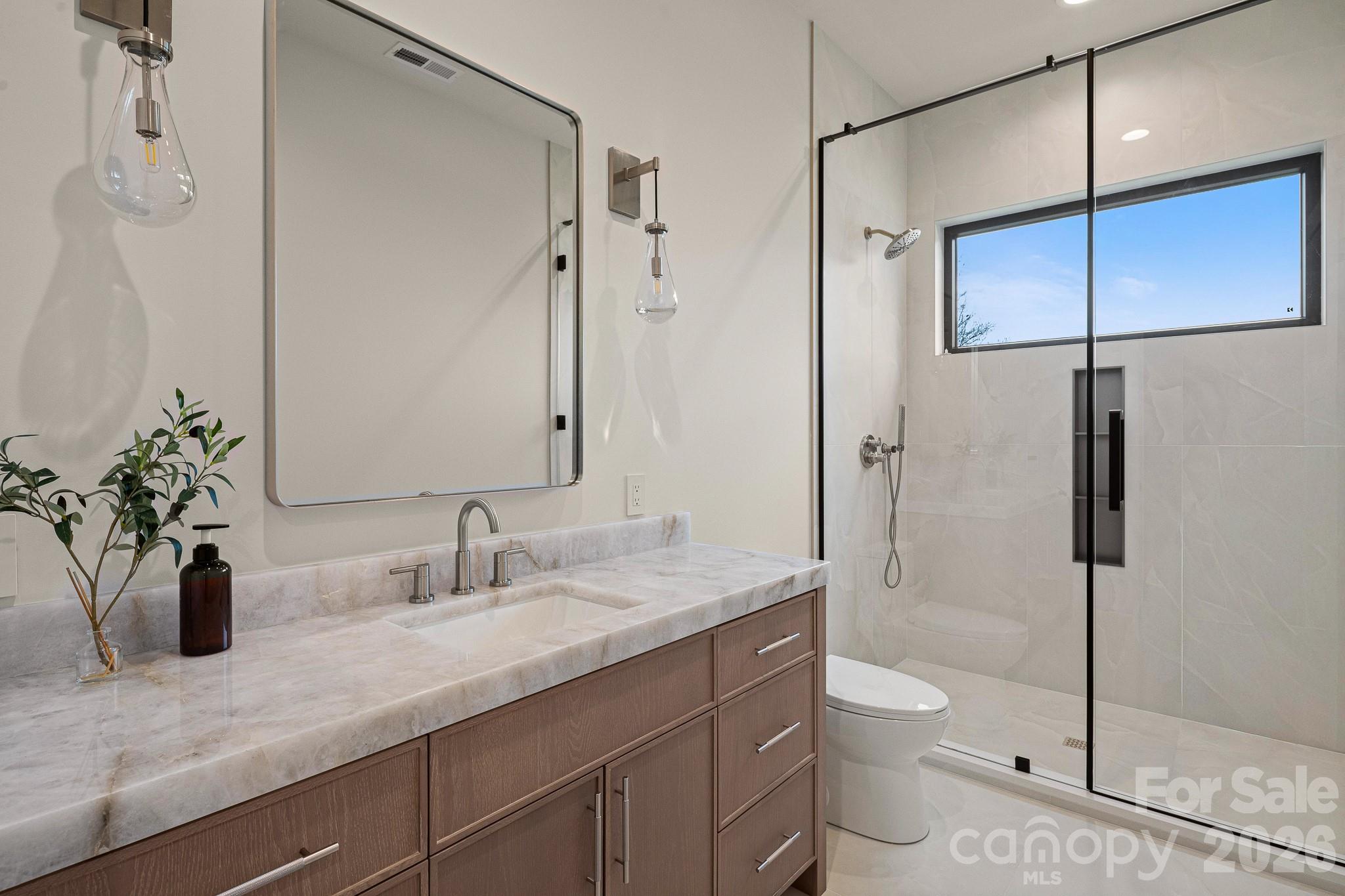 Horse Shoe Cove - Residential