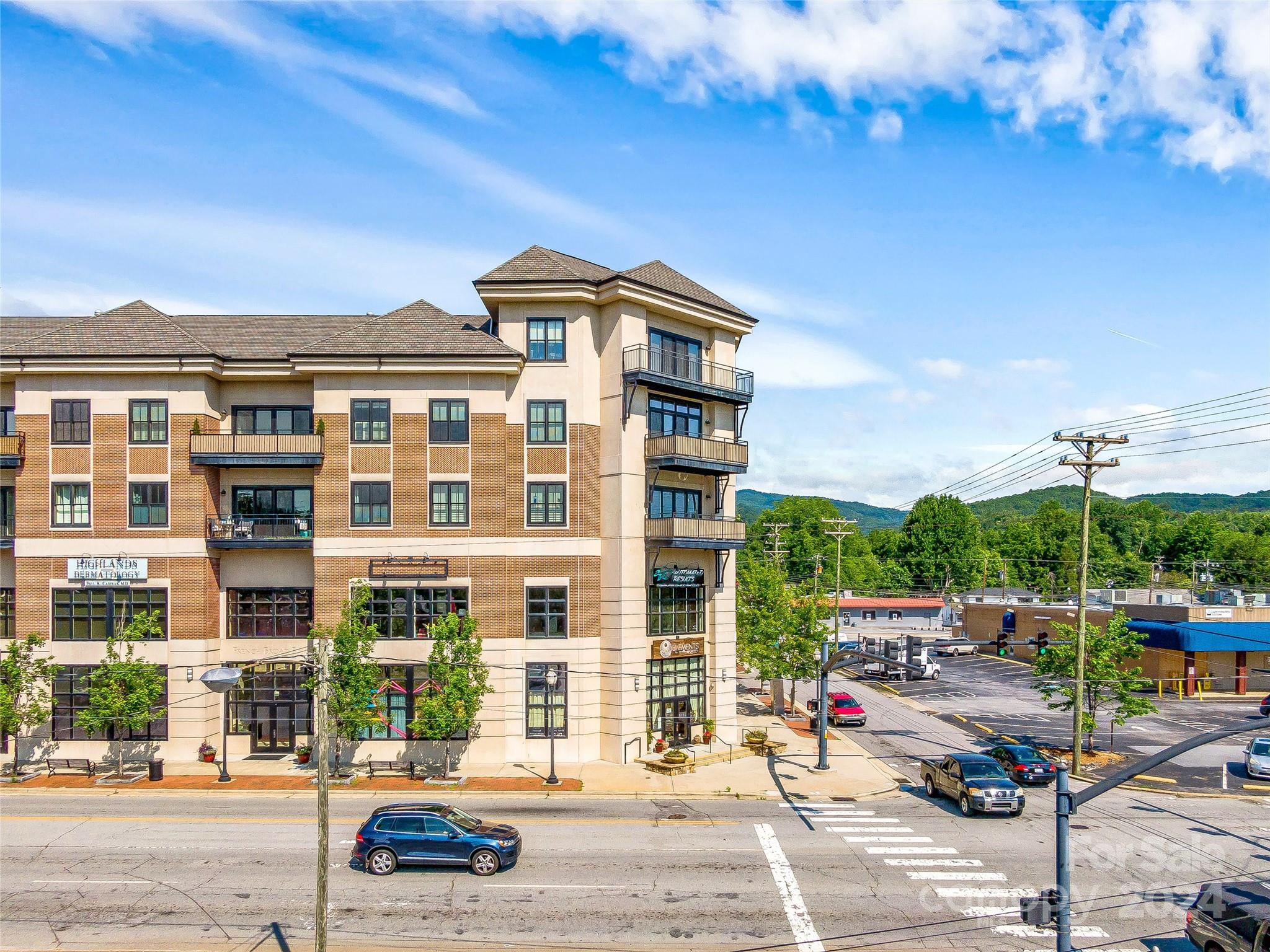 French Broad Place - Residential