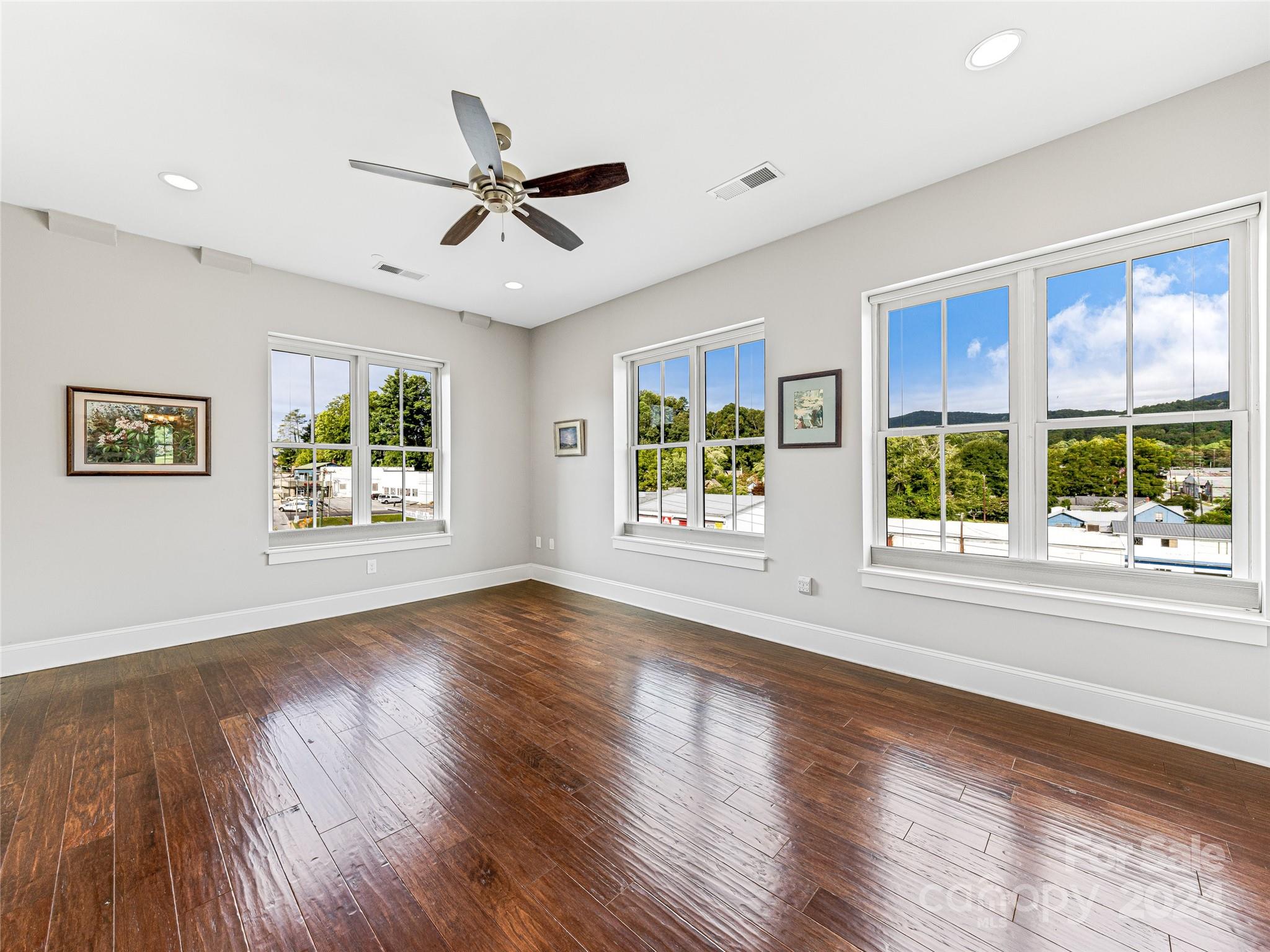 French Broad Place - Residential
