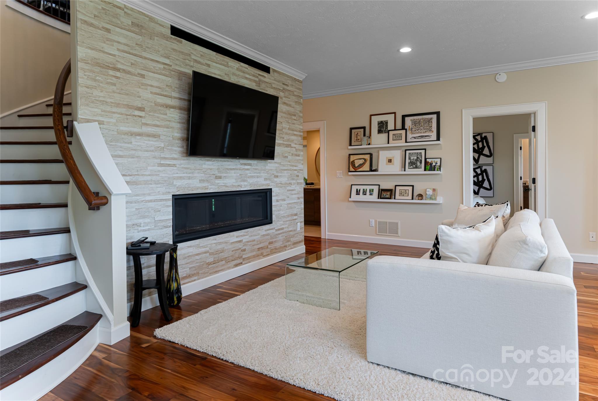 Champion Hills - Residential