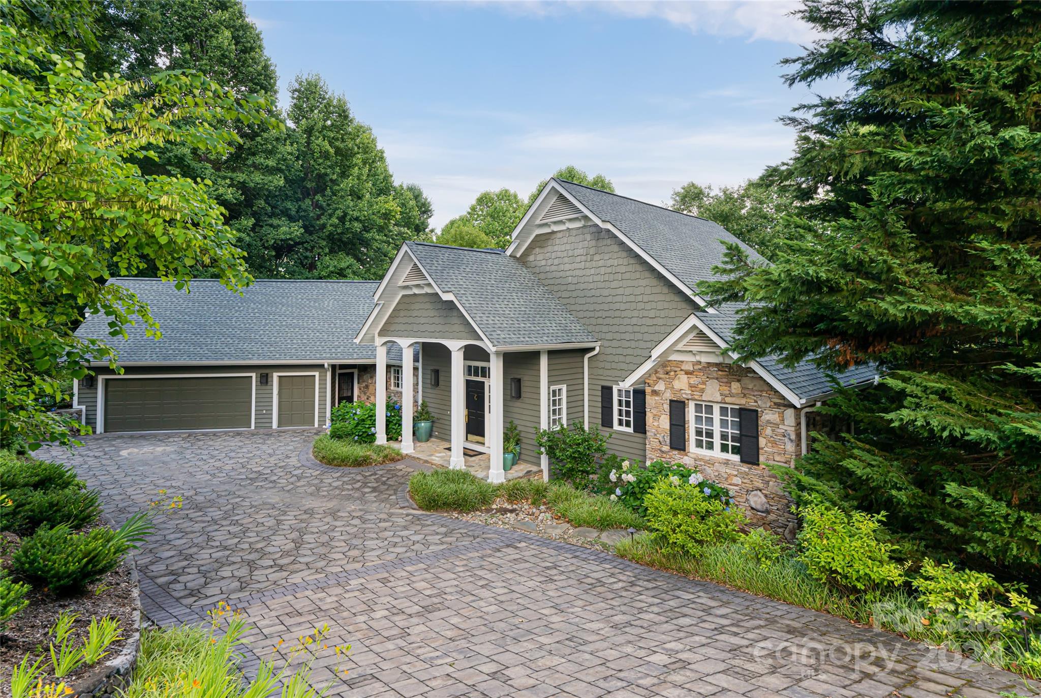 Champion Hills - Residential