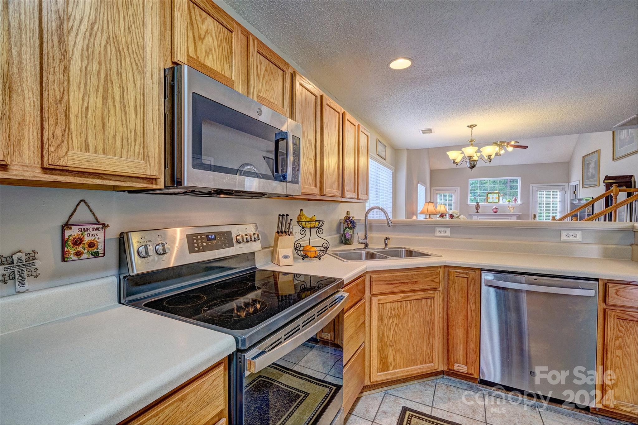 Lexington Commons - Residential