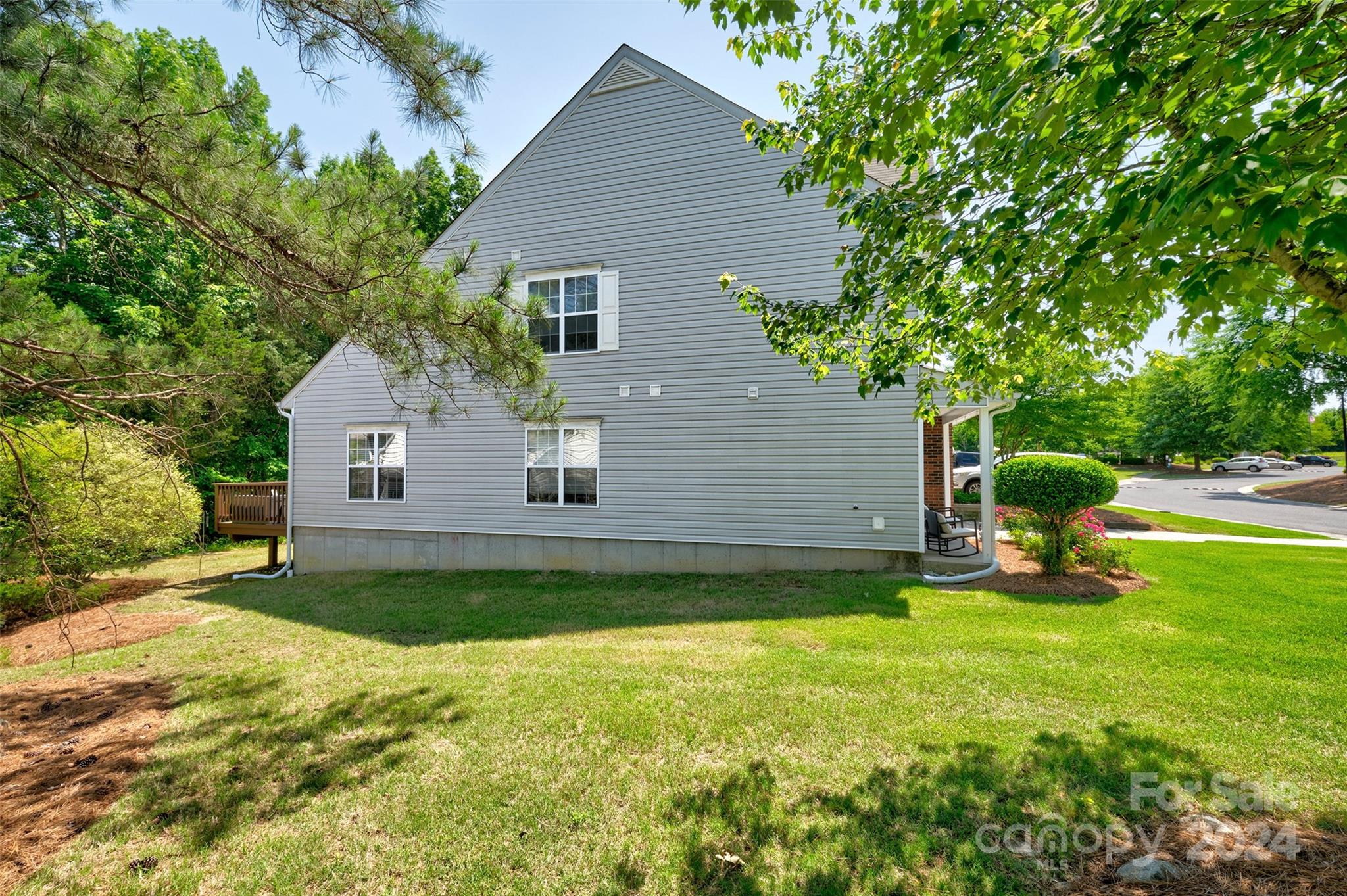 Lexington Commons - Residential