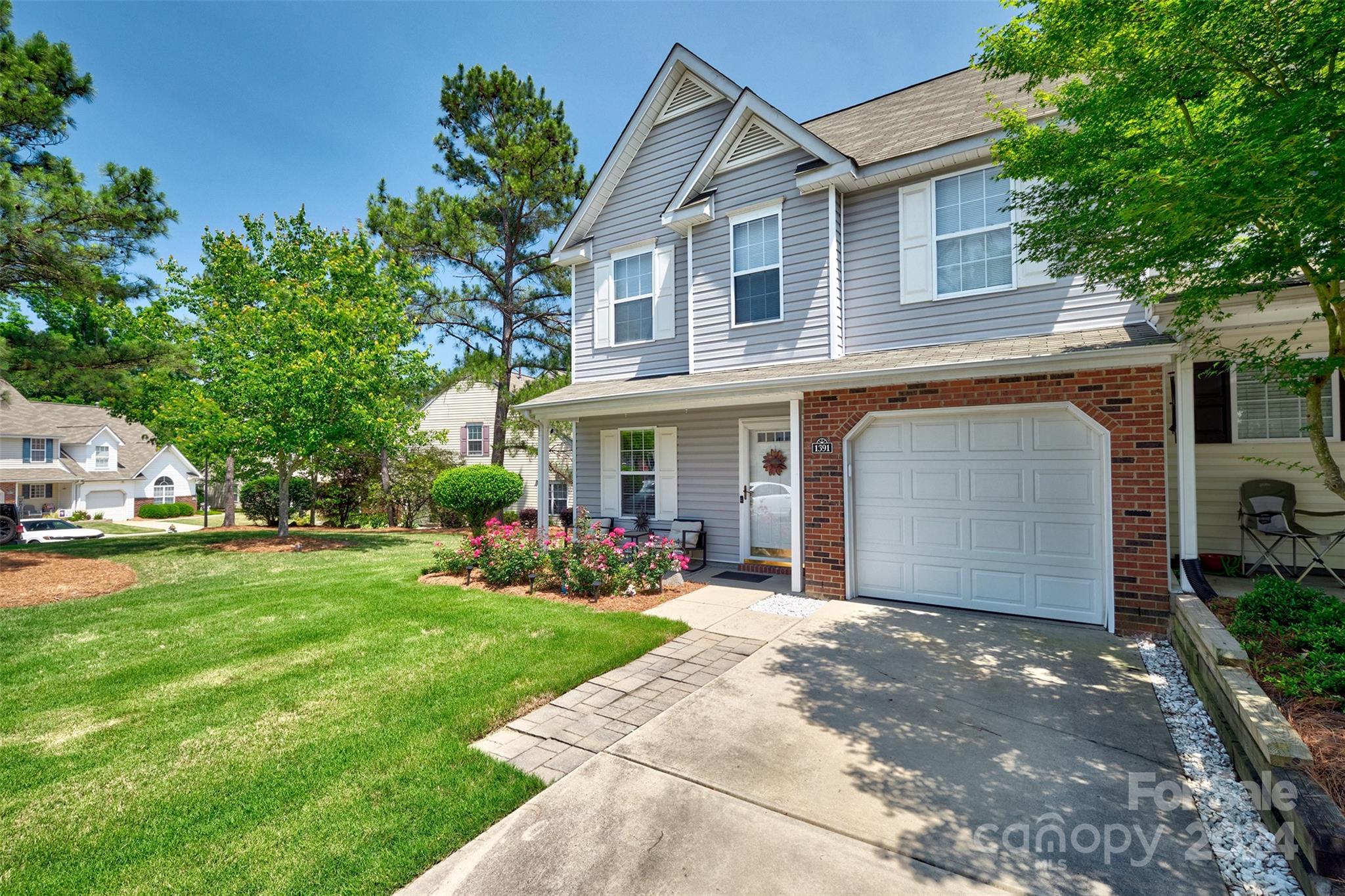 Lexington Commons - Residential