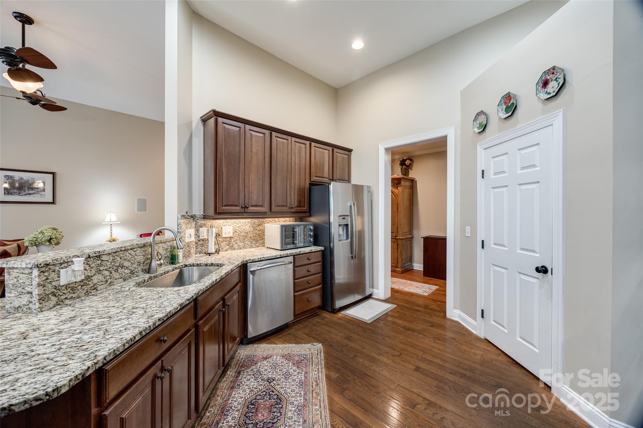 Serenity Point - Residential