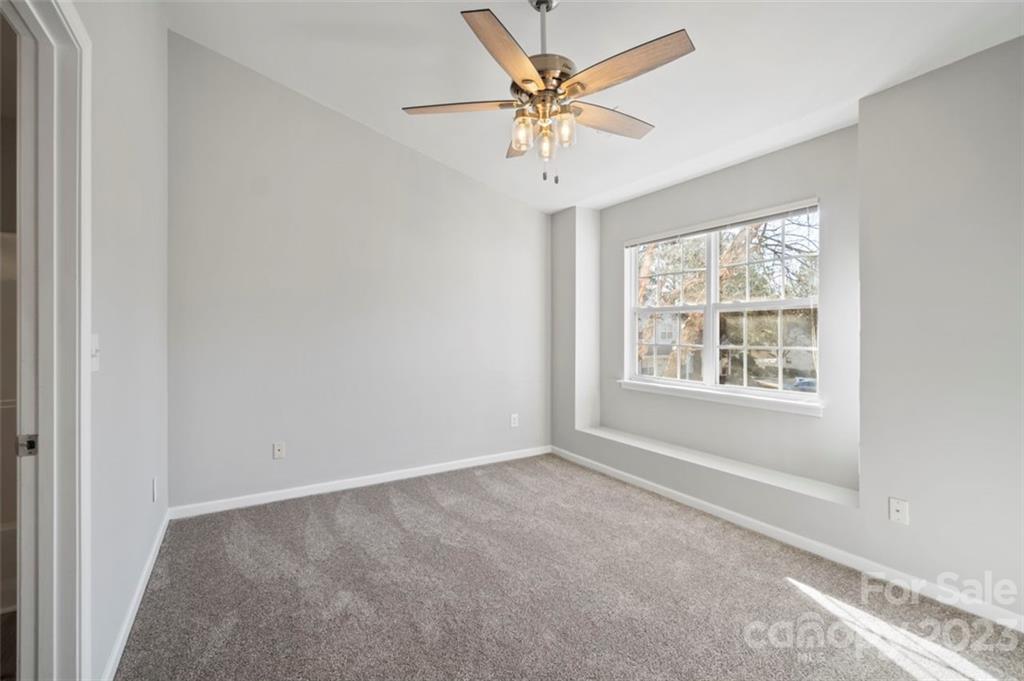Holly Ridge - Residential