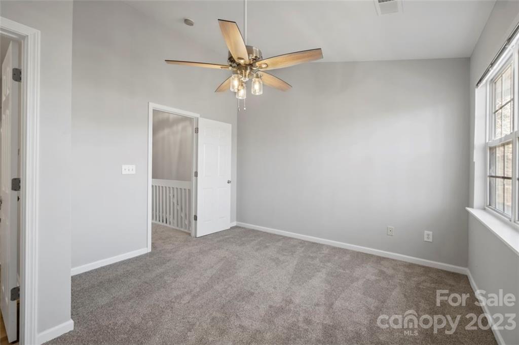 Holly Ridge - Residential