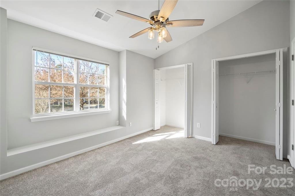 Holly Ridge - Residential