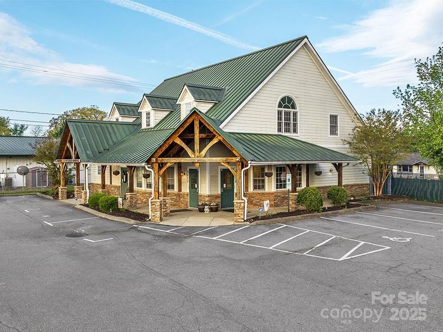 5515 Hendersonville Rd. is a prime investment opportunity in Fletcher, NC! This well-maintained 5,501 SF building, zoned Town of Fletcher C-1, boasts 100% occupancy by Heartland Vet.  It provides immediate income potential for savvy investors. 

Heartland Veterinary Partners is one of the highest quality and fastest growing veterinary organizations in the U.S., with over 300 veterinary practices across the Midwest and southern markets. Heartland’s footprint continues to rapidly expand through the successful execution of veterinary practice acquisitions and partnerships with independent veterinarians focused on delivering general veterinary services to companion animals.

5515 Hendersonville Rd. is a strategic location in the Fletcher area, directly across from a new Ingles grocery store and 1/4 mile away from the new Tap Root subdivision.
