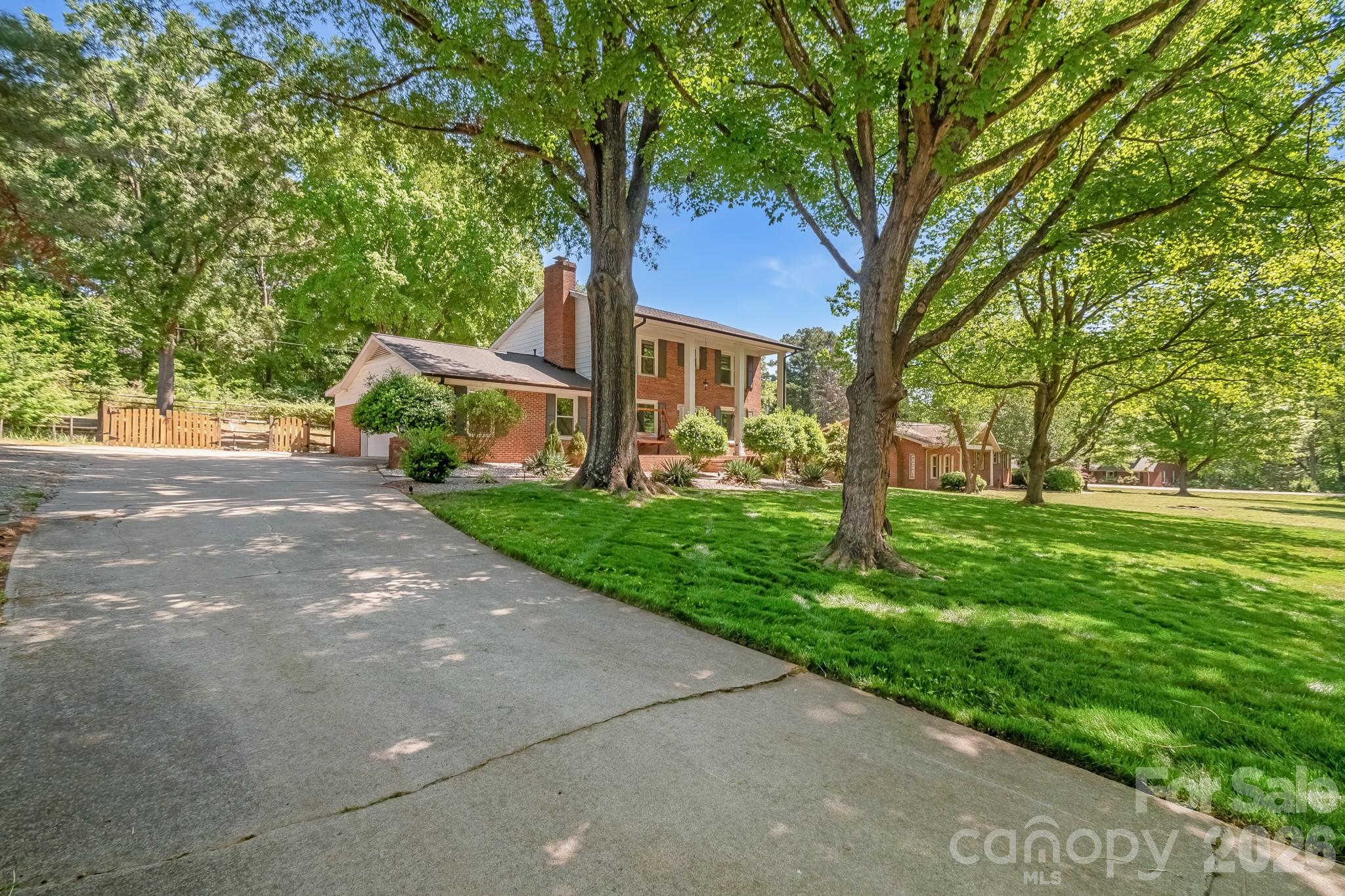 6070 Ferncliff Drive