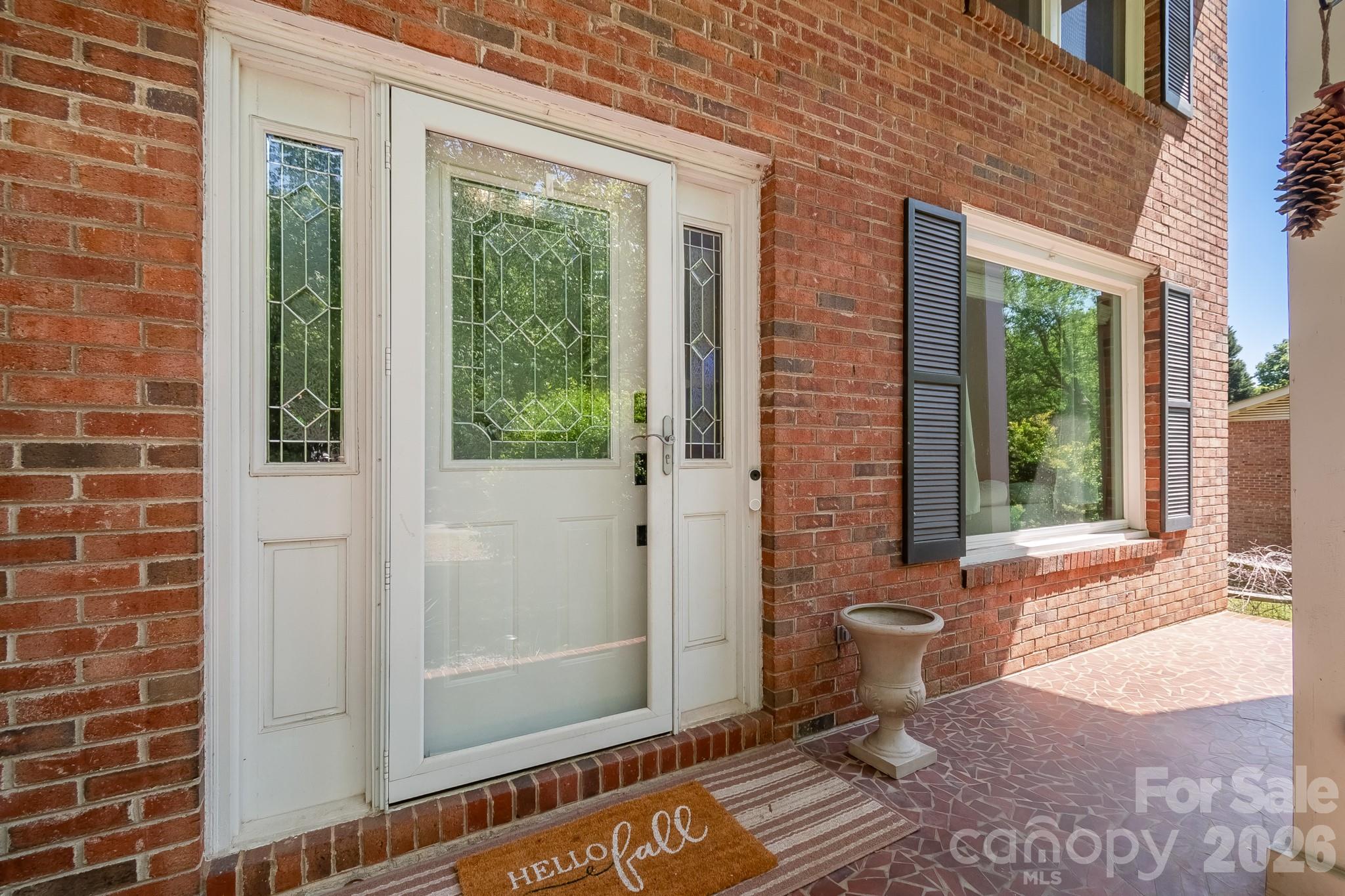 6070 Ferncliff Drive