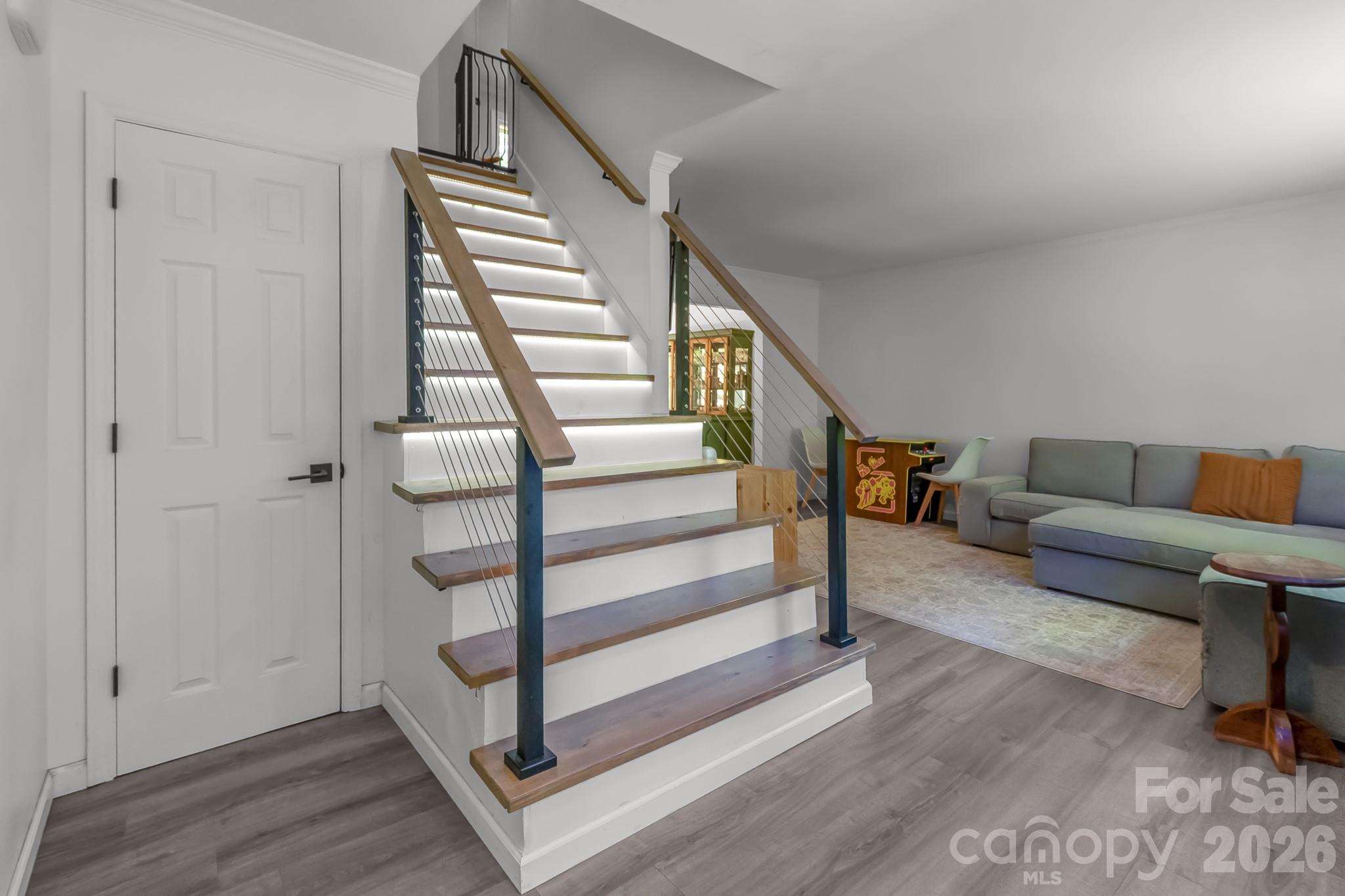 6070 Ferncliff Drive