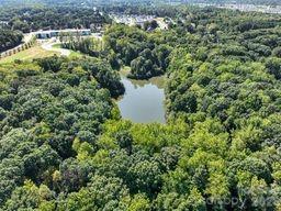 000 Forest Lake Avenue