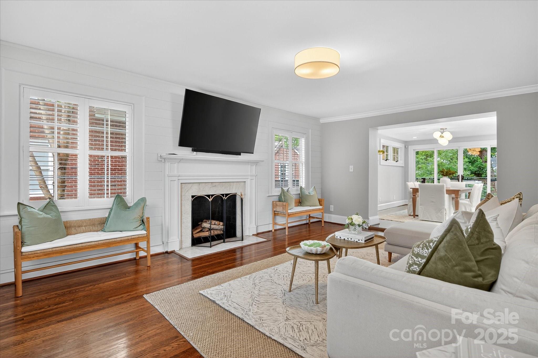 1305 Lilac Road