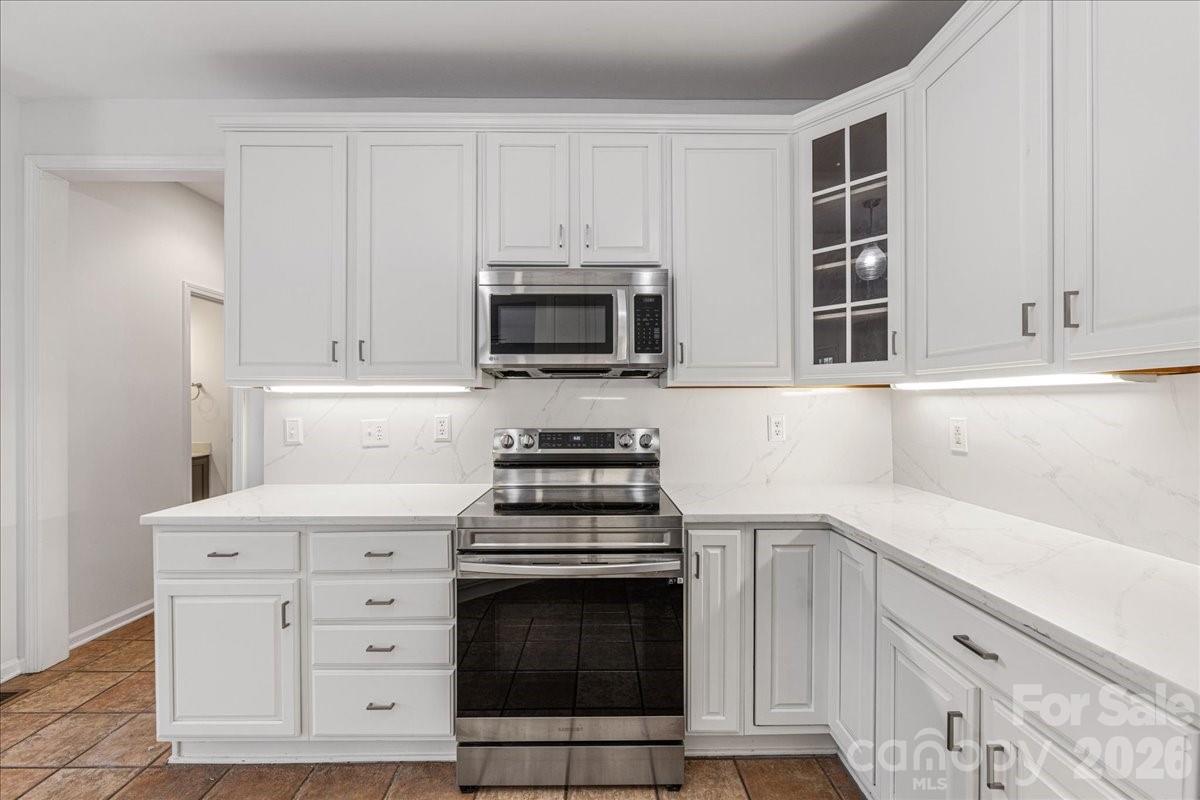 Belle Meade - Residential