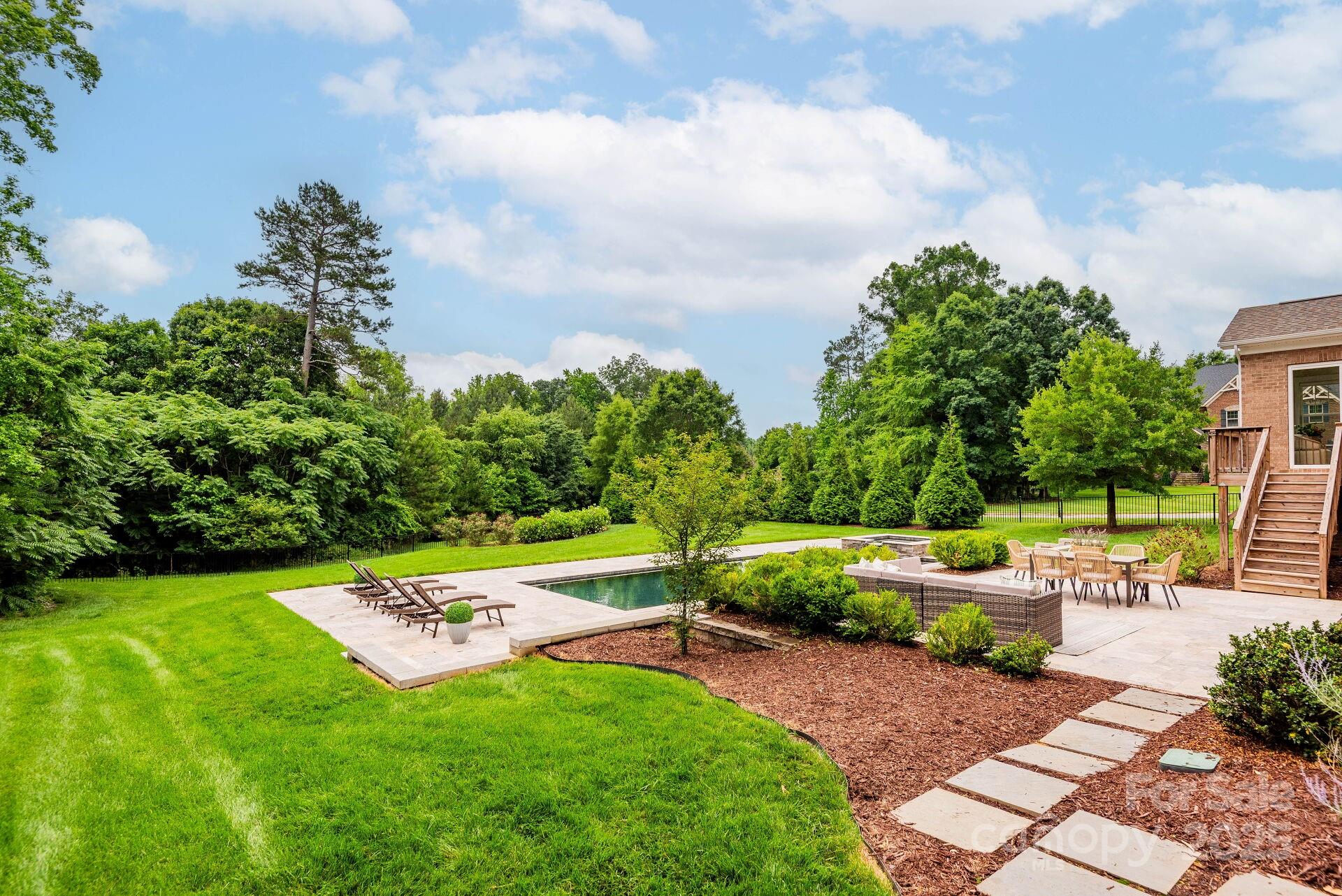 Quintessa - Residential