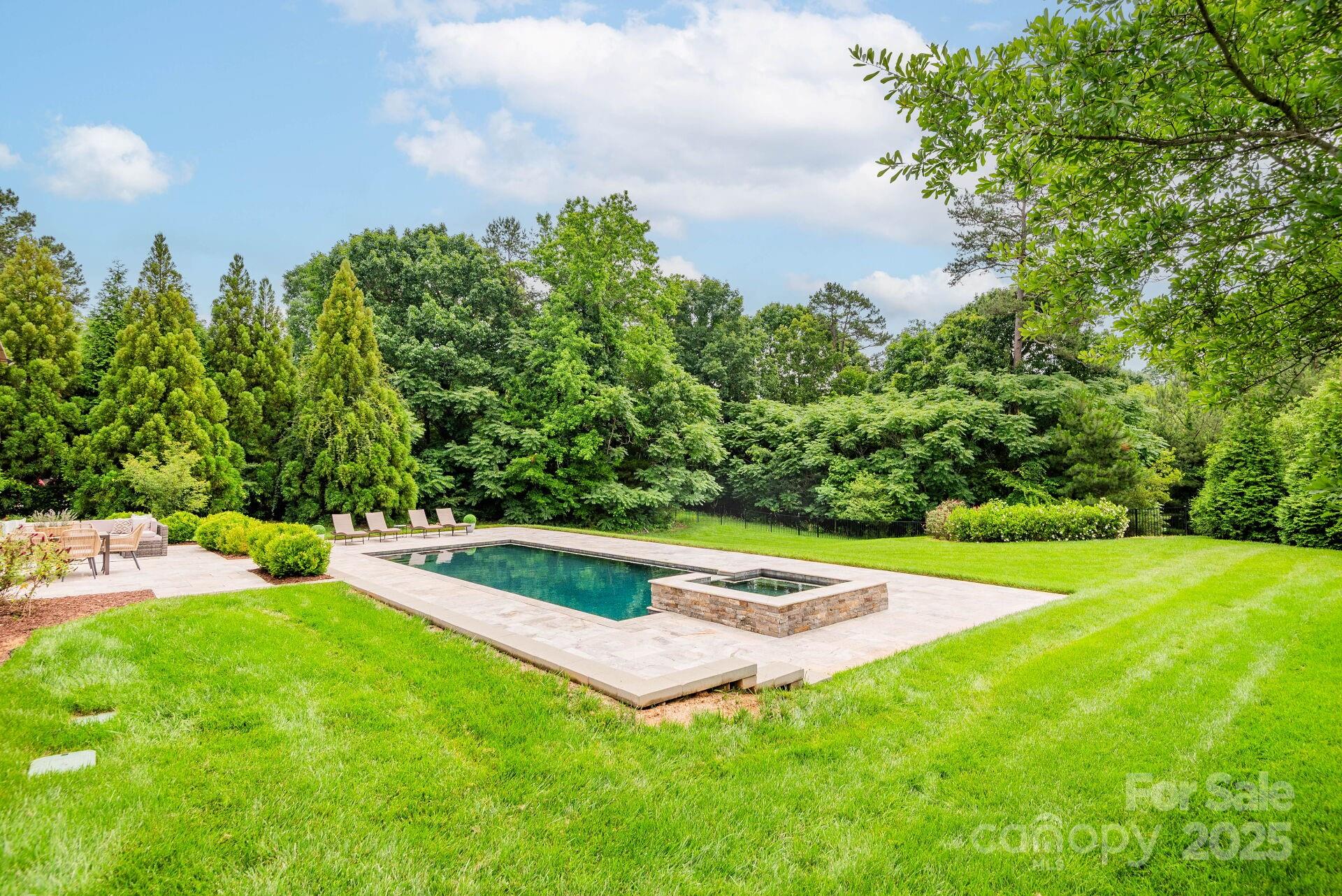 Quintessa - Residential