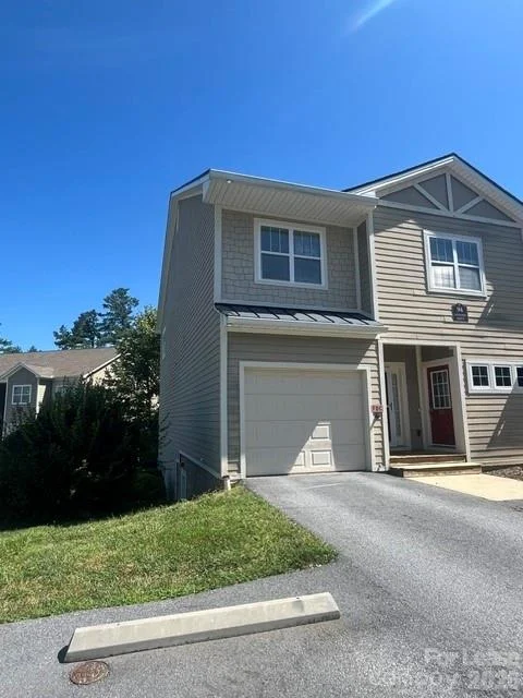 94 Foxden Drive Unit 101