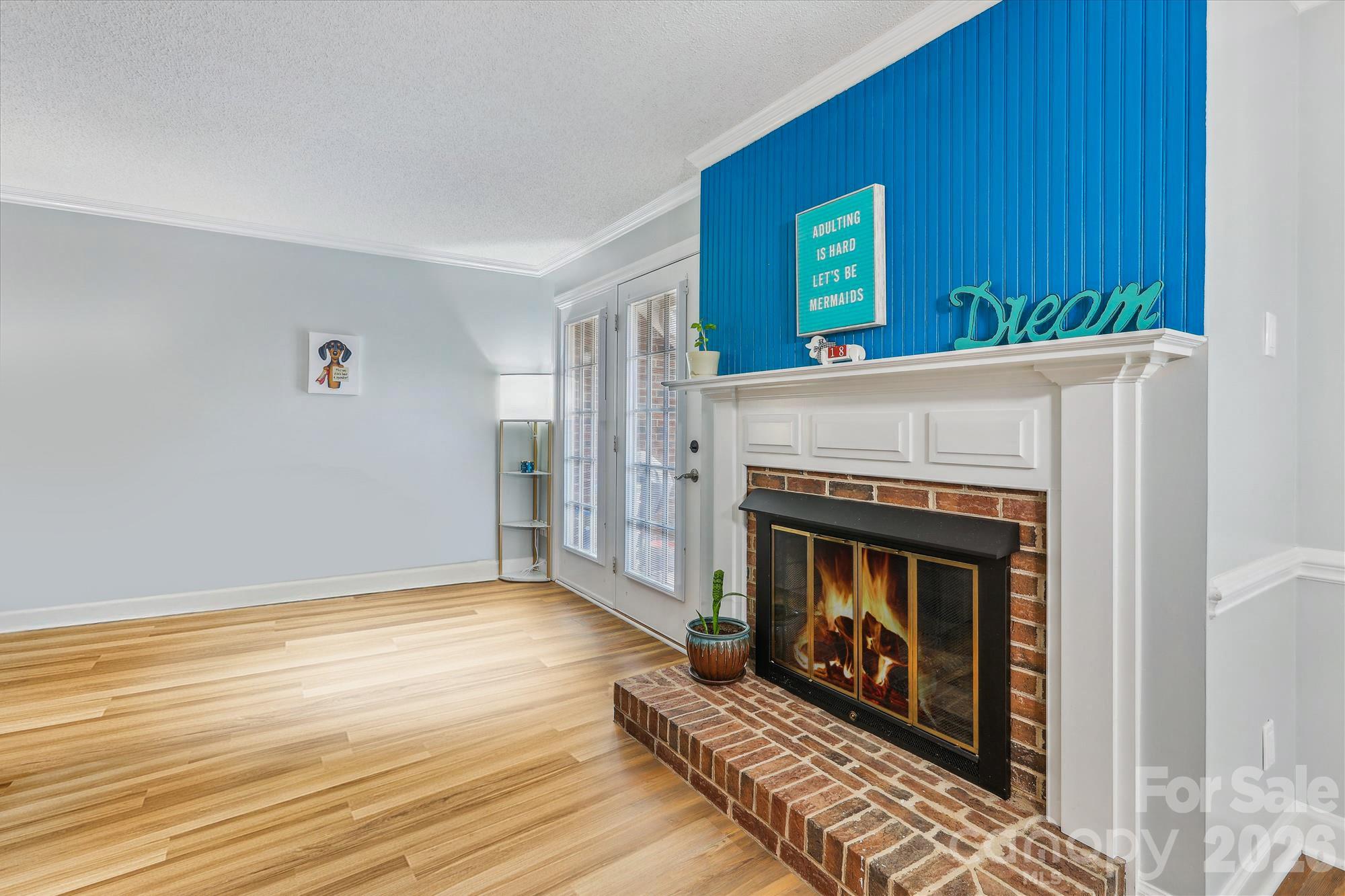 806 Colony Oaks Drive