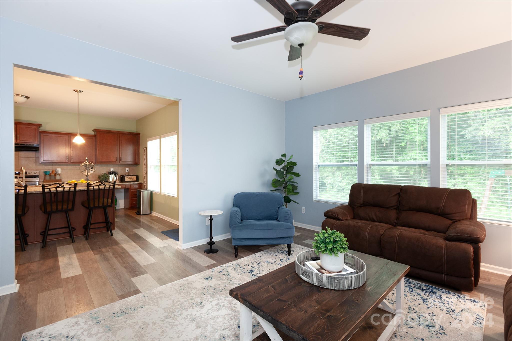 Ellis Pond - Residential