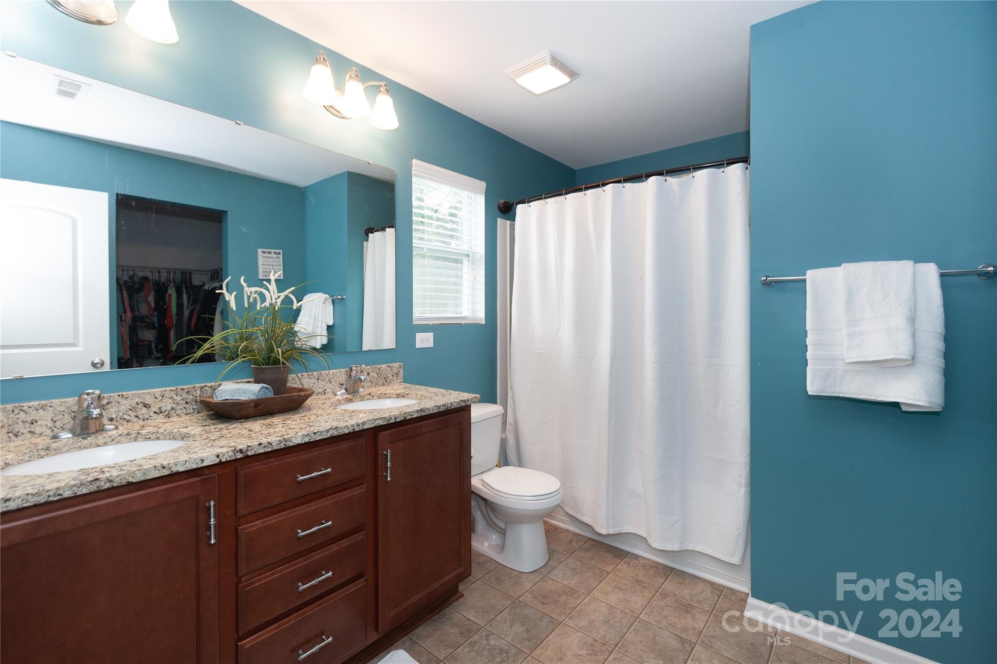 Ellis Pond - Residential