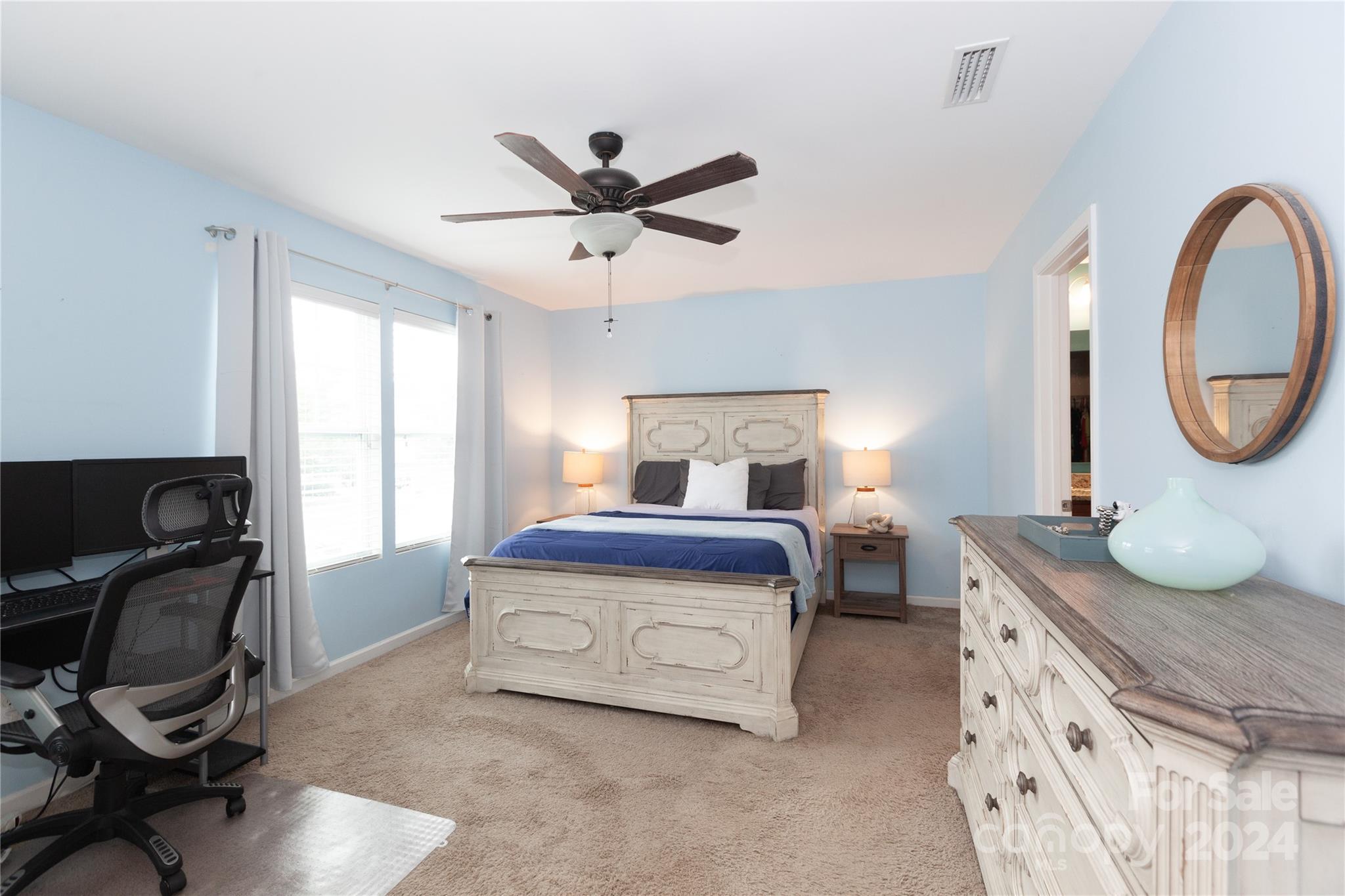 Ellis Pond - Residential