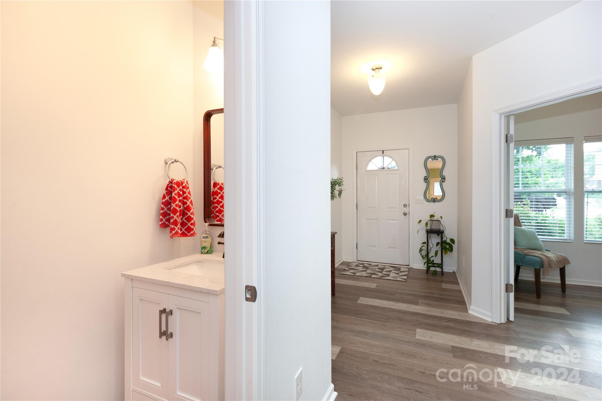 Ellis Pond - Residential