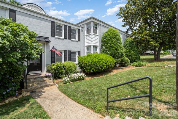 564 WAKEFIELD DR APT B, CHARLOTTE, NC 28209 - Image a0b55905ad408ea434c924fdbd2cabff/3876482425