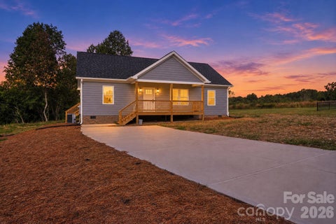 Photo of 315 Beattie Road, Kings Mountain, NC 28086 (MLS # 4430892)