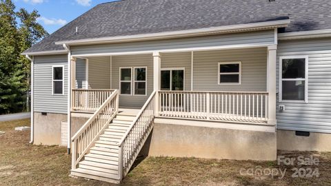 A home in Hendersonville