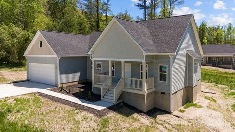 A home in Hendersonville