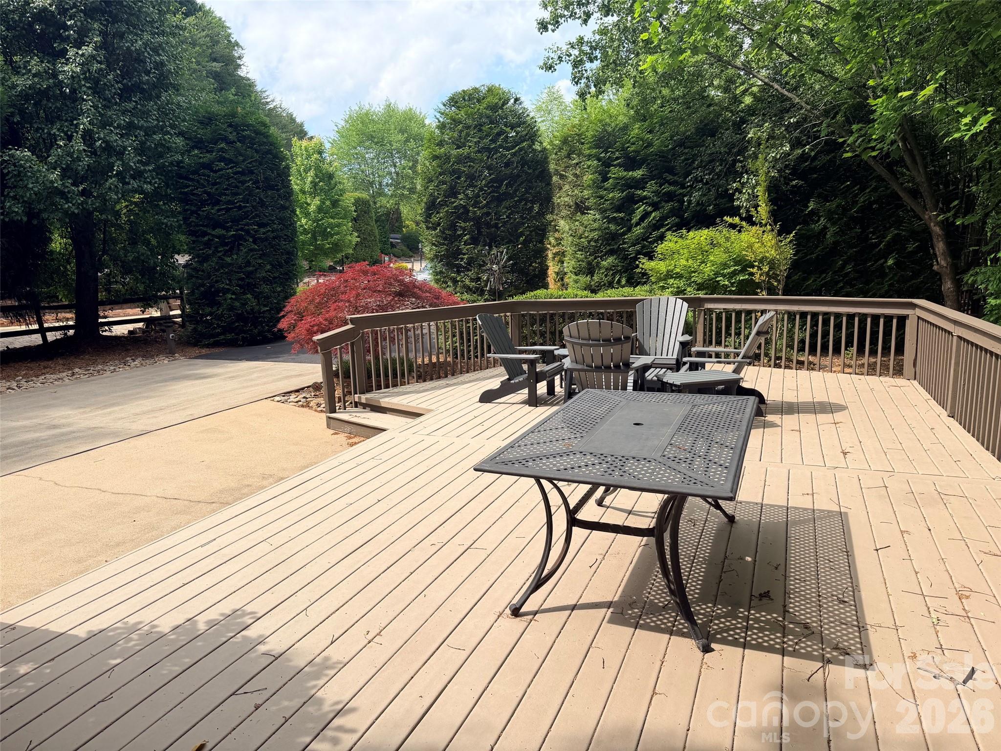 104 Willis Way