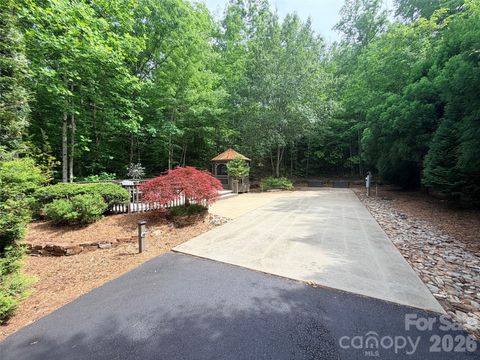 104 Willis Way Lake Lure NC 28746