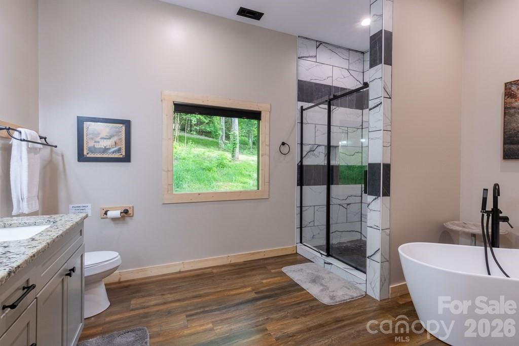 Honey Locust Estates - Residential