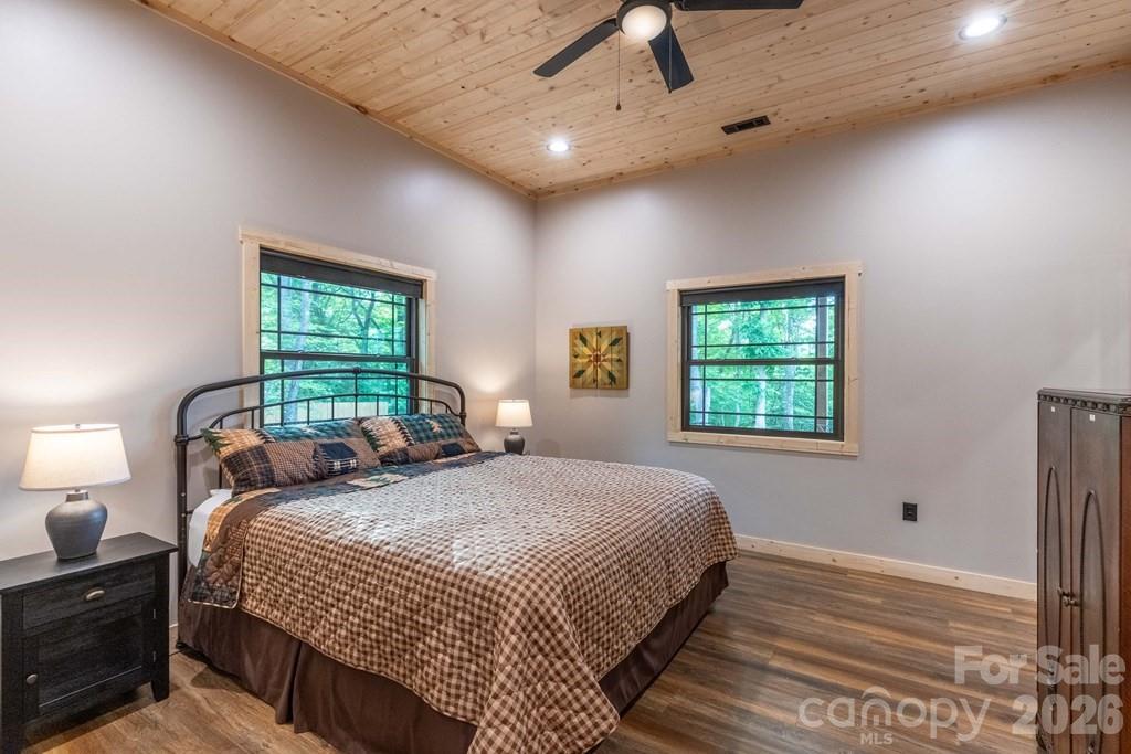 Honey Locust Estates - Residential