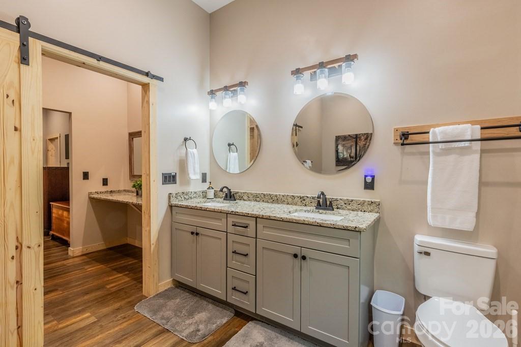 Honey Locust Estates - Residential