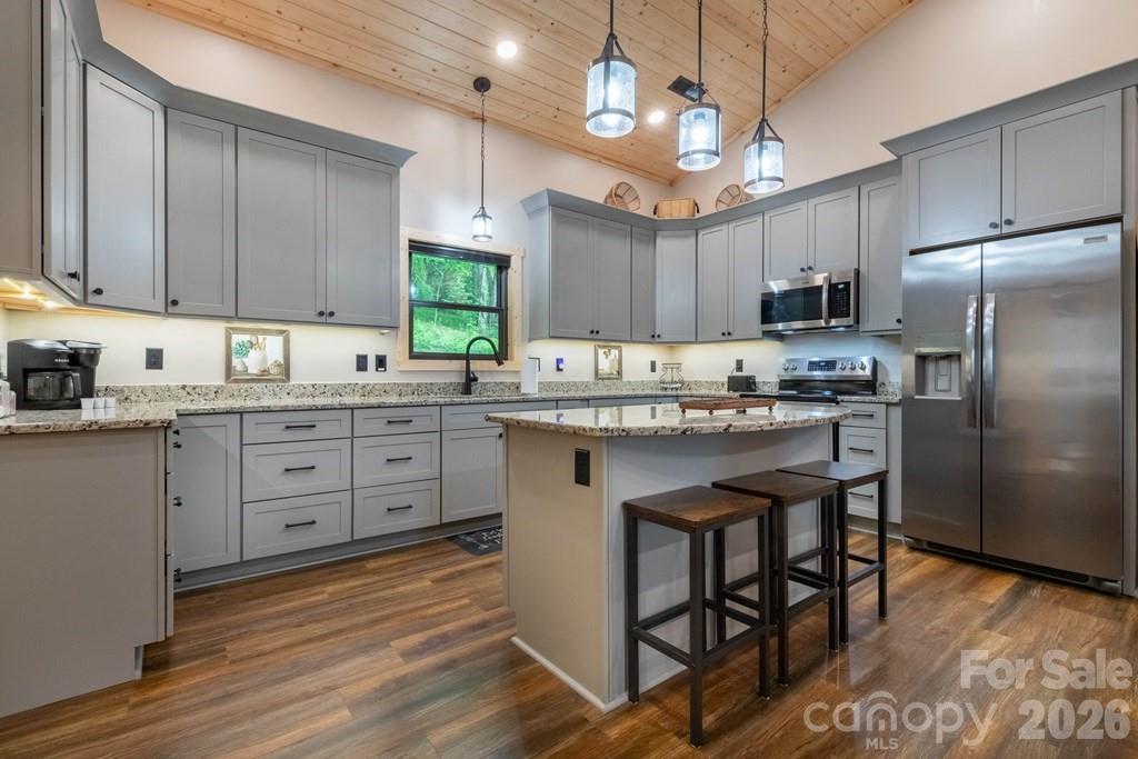 Honey Locust Estates - Residential