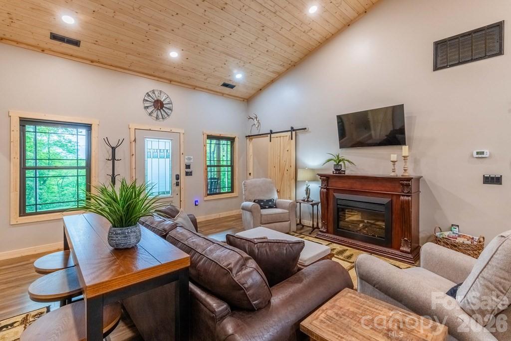 Honey Locust Estates - Residential