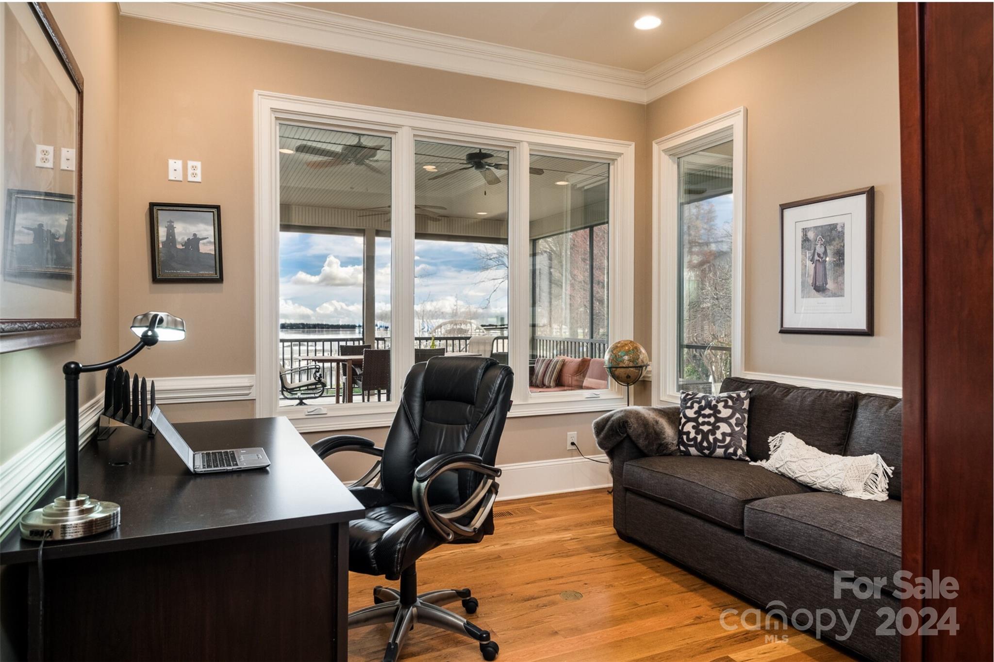 Island Forest - Residential